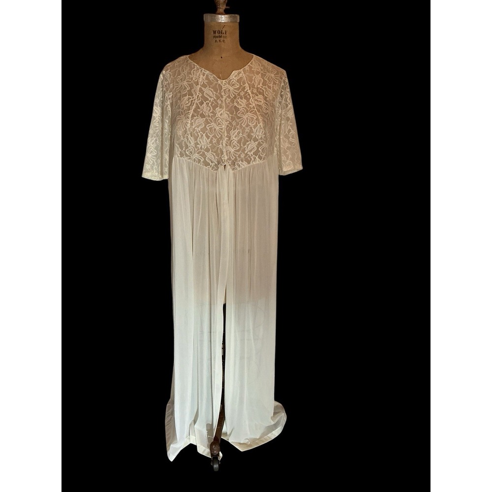 Vintage Off White Lacy Nylon Peignoir Robe Full Length Old Hollywood